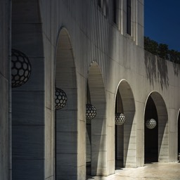 Edward Durrell Stone Wilshire Boulevard Colonade by Dana Lance for Danajohn Photography © danajohn302